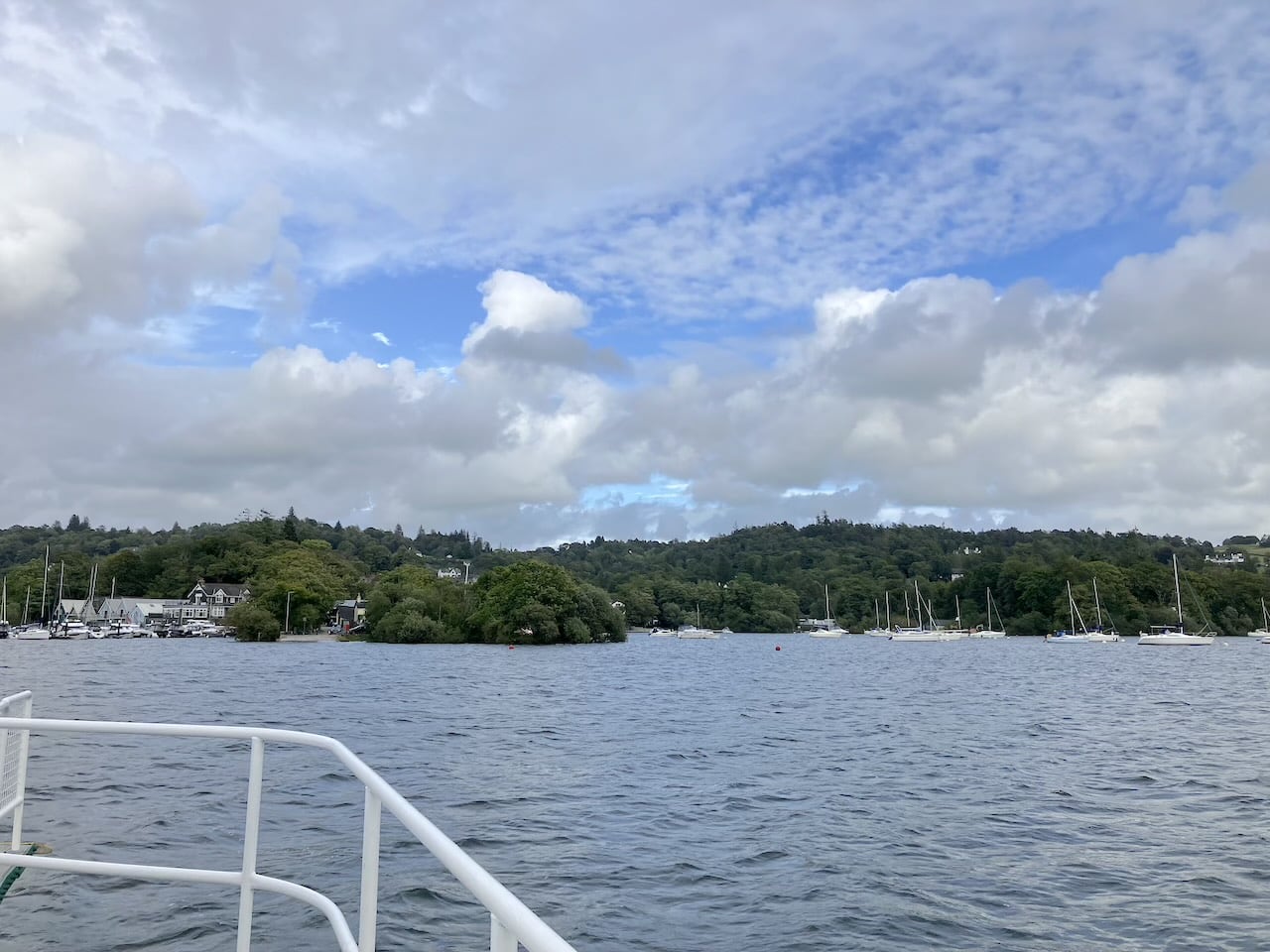 夫婦　世界一周　イギリス　モーカム　湖水地方