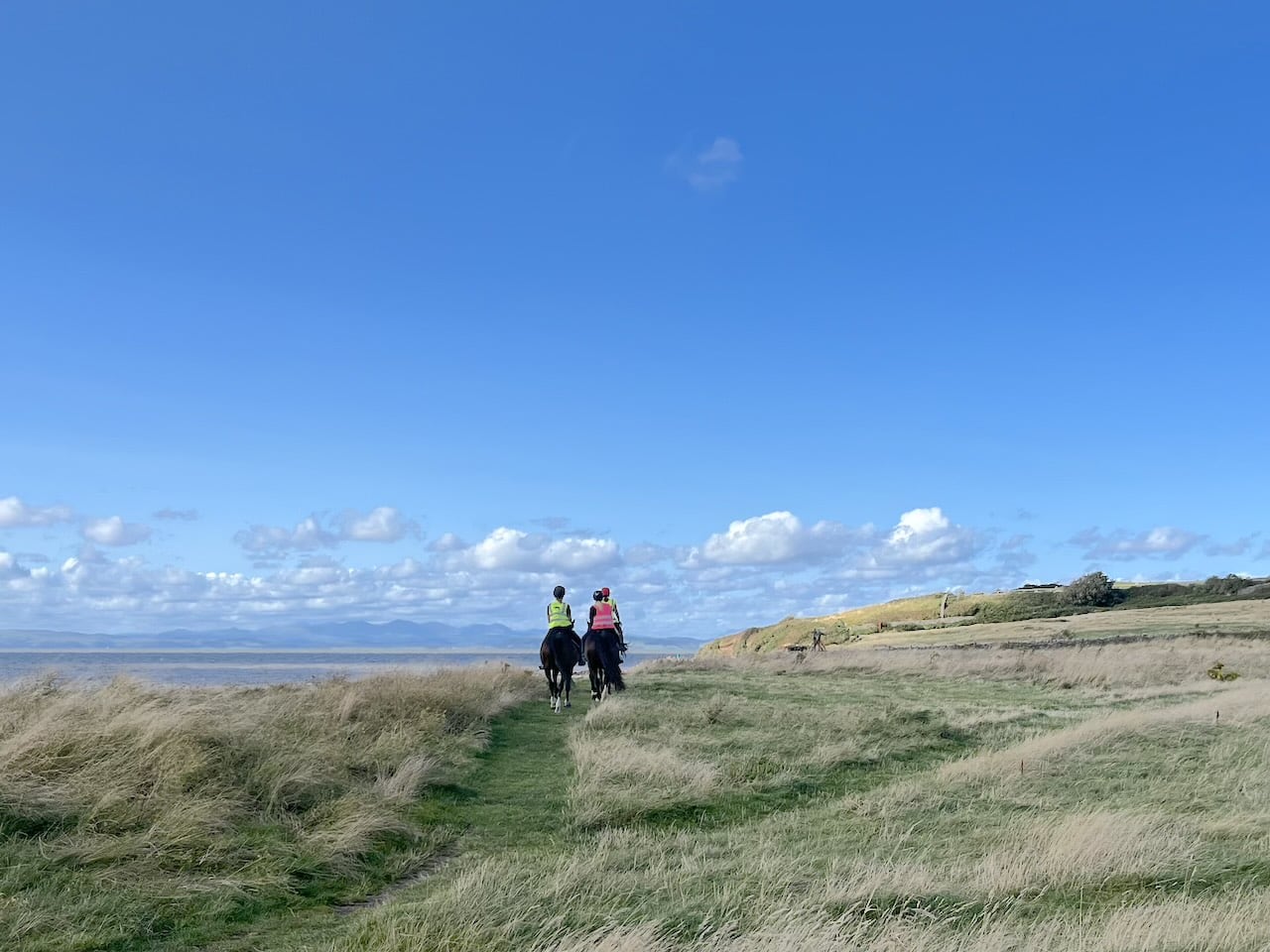 夫婦　世界一周　イギリス　モーカム