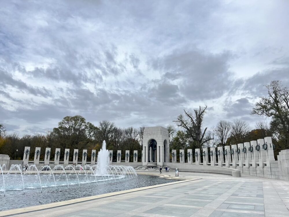 アメリカ ロードトリップ 世界一周 夫婦 旅 バックパッカー  横断