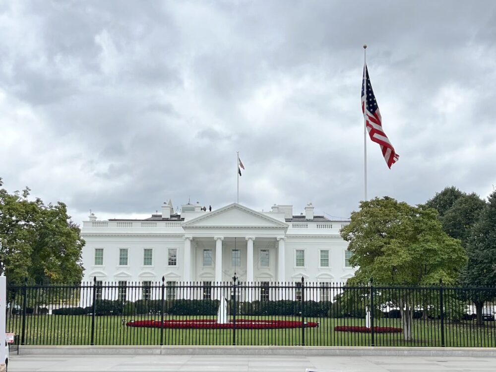 アメリカ ロードトリップ 世界一周 夫婦 旅 バックパッカー  横断