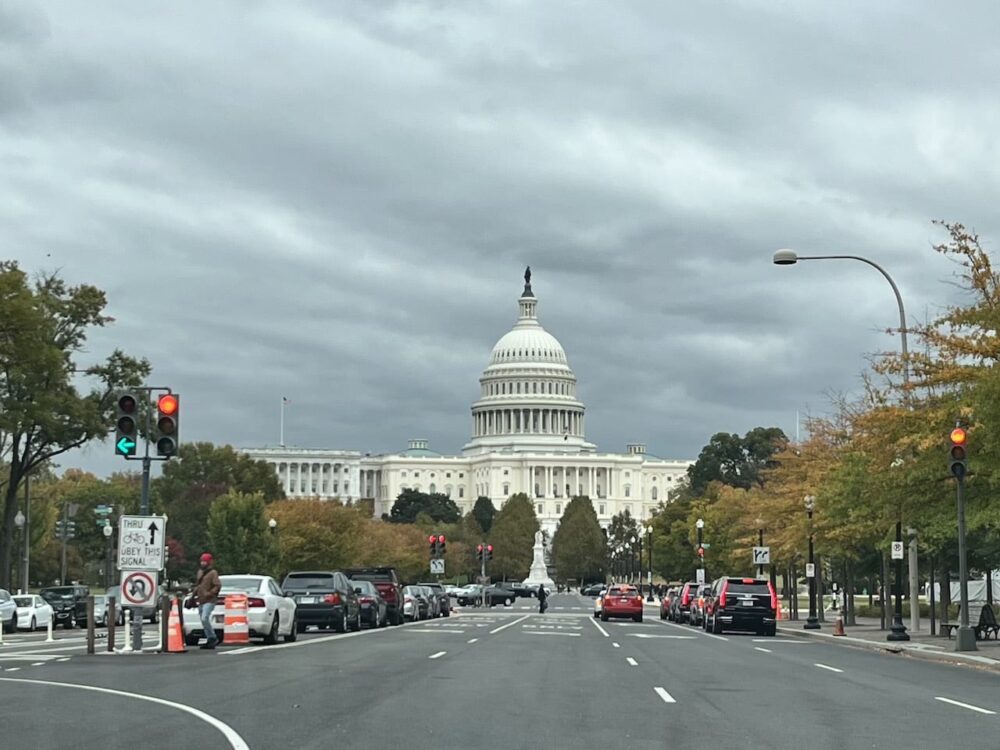 アメリカ ロードトリップ 世界一周 夫婦 旅 バックパッカー  横断