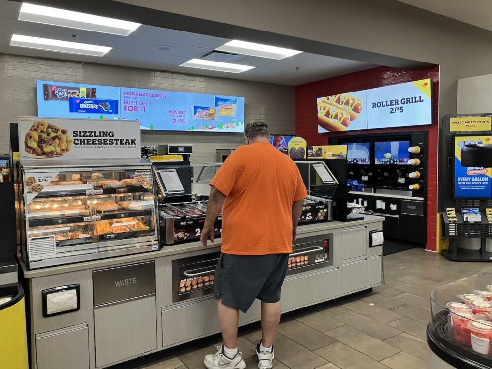 アメリカ ロードトリップ 世界一周 夫婦 旅 バックパッカー  横断