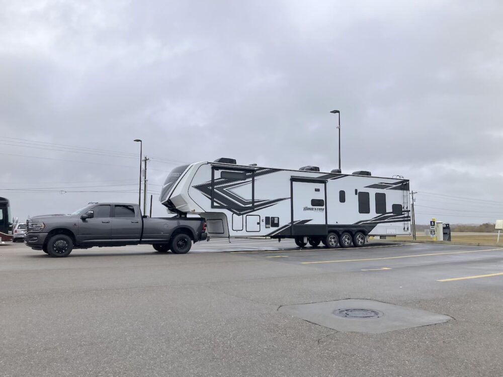 アメリカ ロードトリップ 世界一周 夫婦 旅 バックパッカー  横断