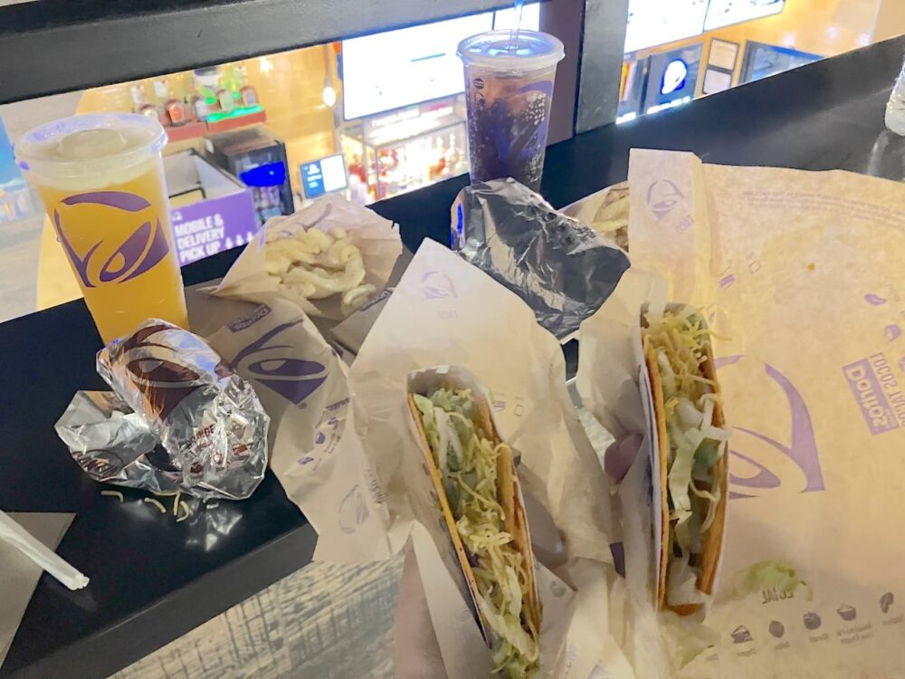 アメリカ ロードトリップ 世界一周 夫婦 旅 バックパッカー  横断