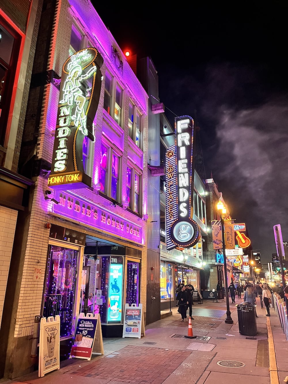 アメリカ ロードトリップ 世界一周 夫婦 旅 バックパッカー  横断