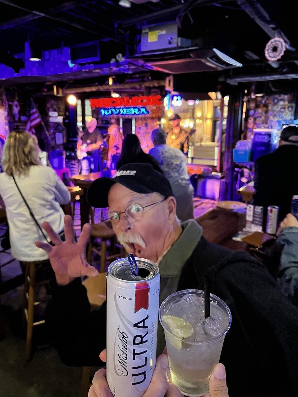 アメリカ　ロードトリップ　世界一周　夫婦　旅　バックパッカー　　横断