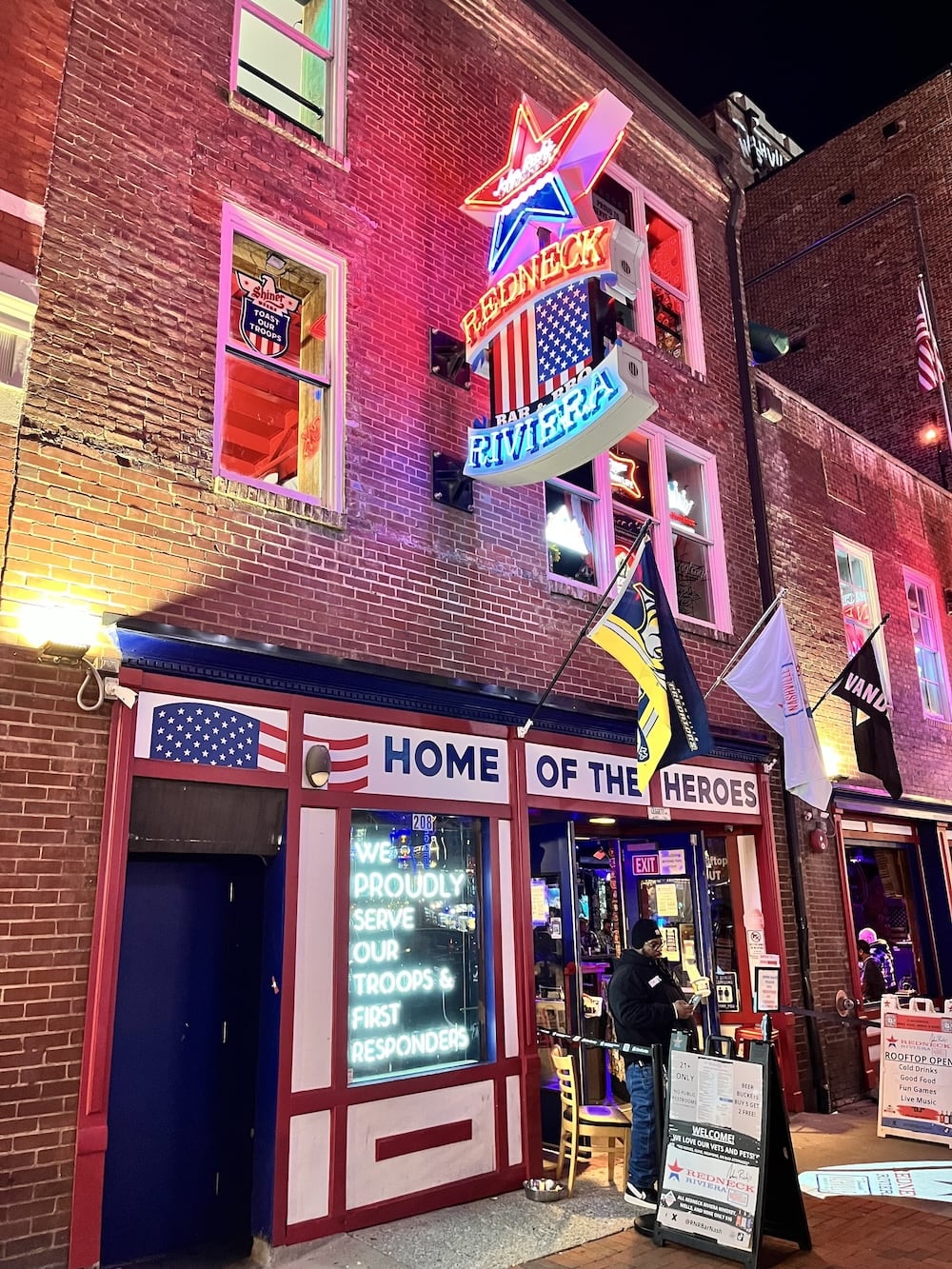 アメリカ ロードトリップ 世界一周 夫婦 旅 バックパッカー  横断