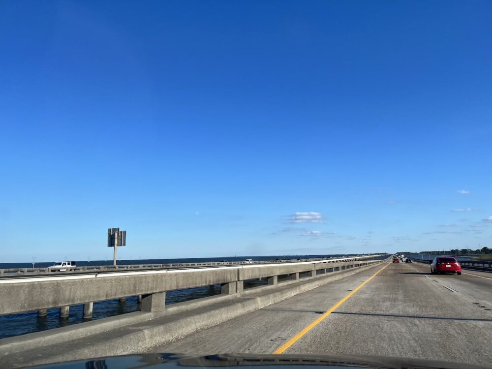 アメリカ　ロードトリップ　世界一周　夫婦　旅　バックパッカー　　横断