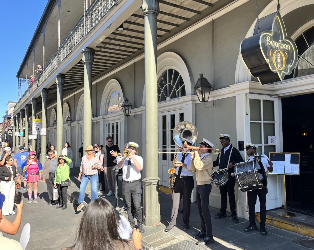 アメリカ　ロードトリップ　世界一周　夫婦　旅　バックパッカー　　横断