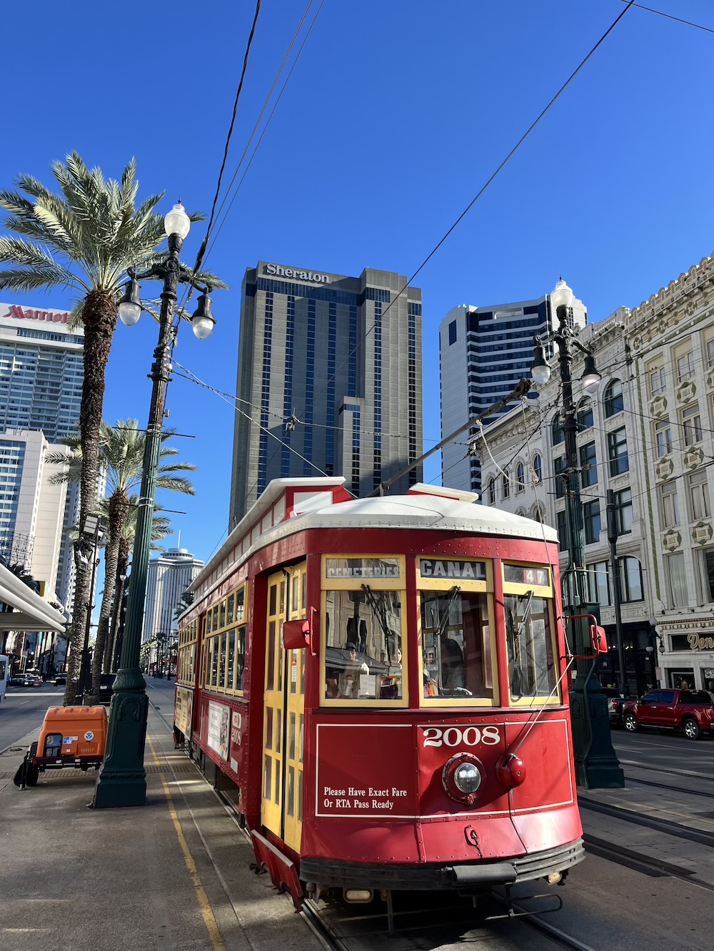 アメリカ　ロードトリップ　世界一周　夫婦　旅　バックパッカー　　横断