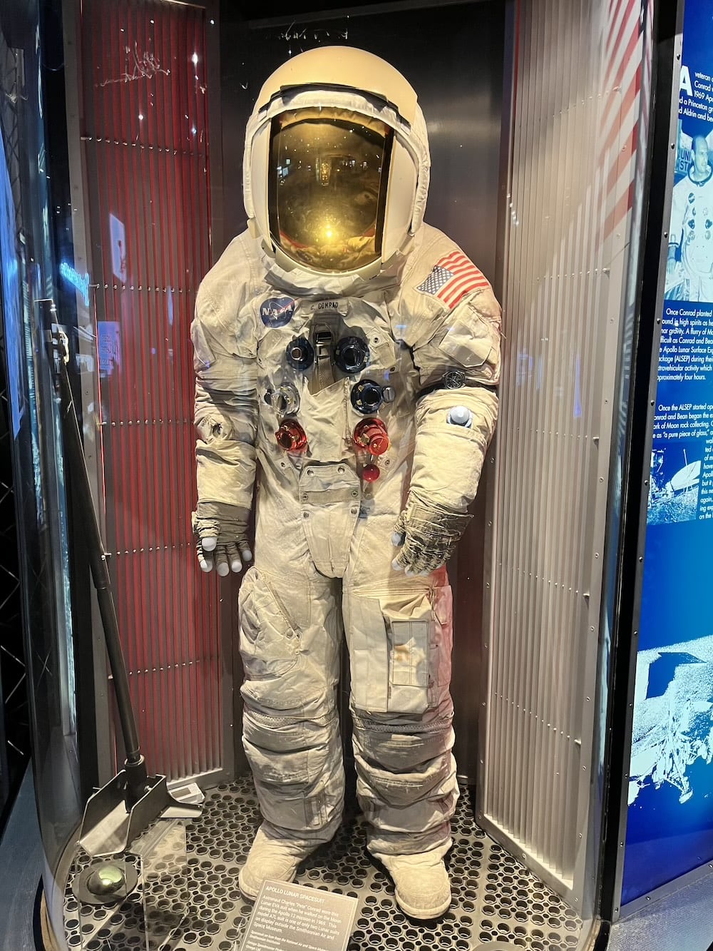 アメリカ　ロードトリップ　世界一周　夫婦　旅　バックパッカー　　横断