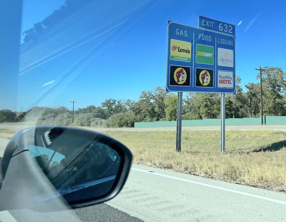 アメリカ　ロードトリップ　世界一周　夫婦　旅　バックパッカー　　横断