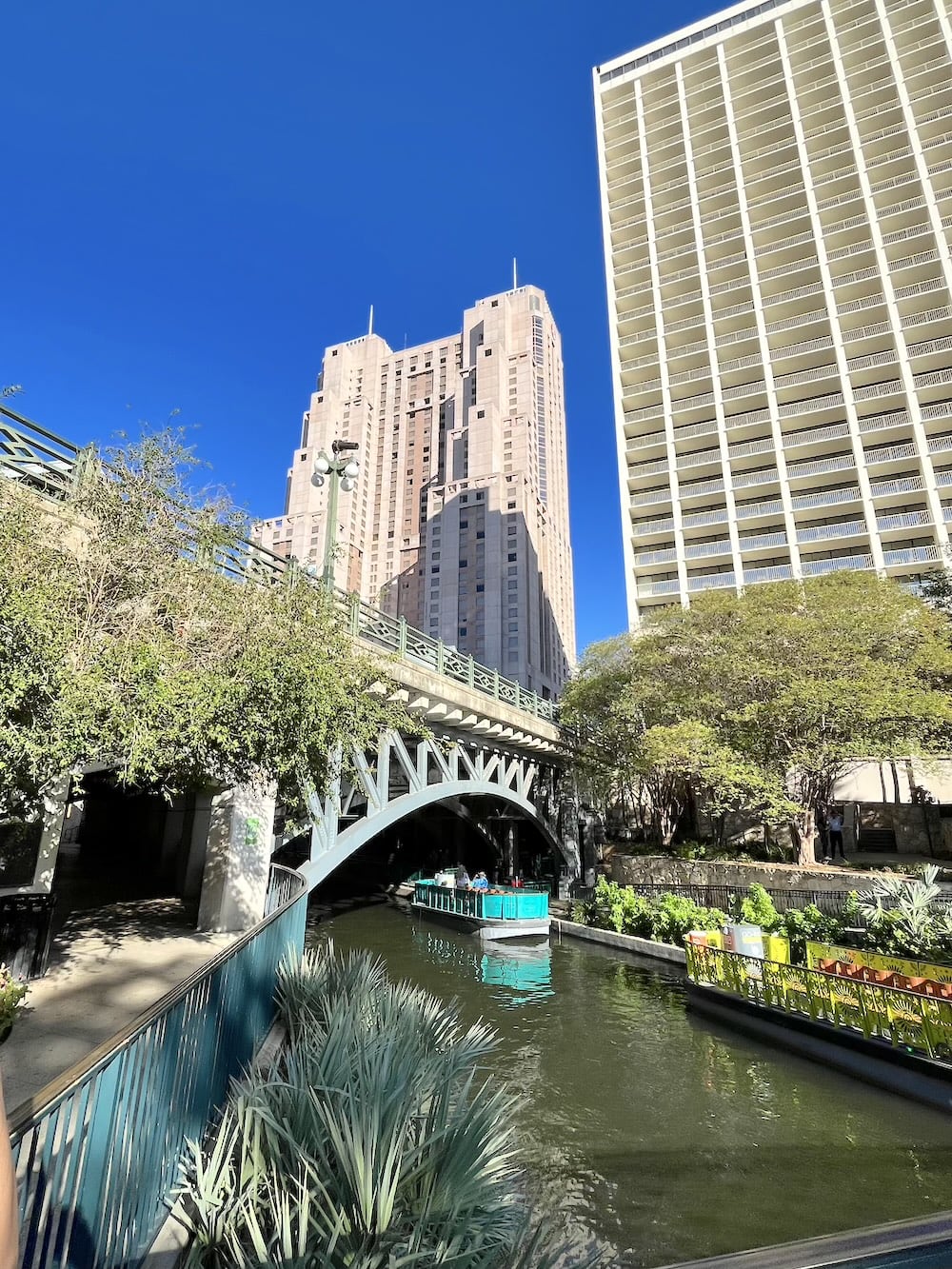 アメリカ　ロードトリップ　世界一周　夫婦　旅　バックパッカー　　横断