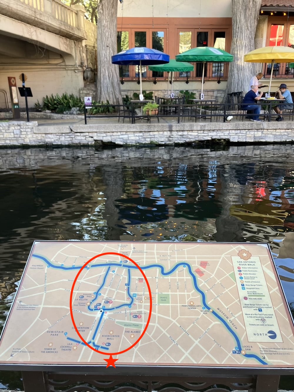 アメリカ　ロードトリップ　世界一周　夫婦　旅　バックパッカー　　横断