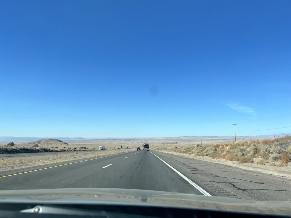 アメリカ　ロードトリップ　世界一周　夫婦　旅　バックパッカー　　横断