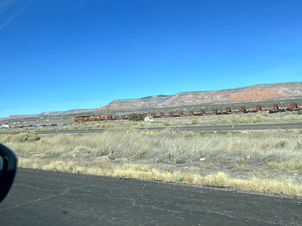 アメリカ　ロードトリップ　世界一周　夫婦　旅　バックパッカー　　横断