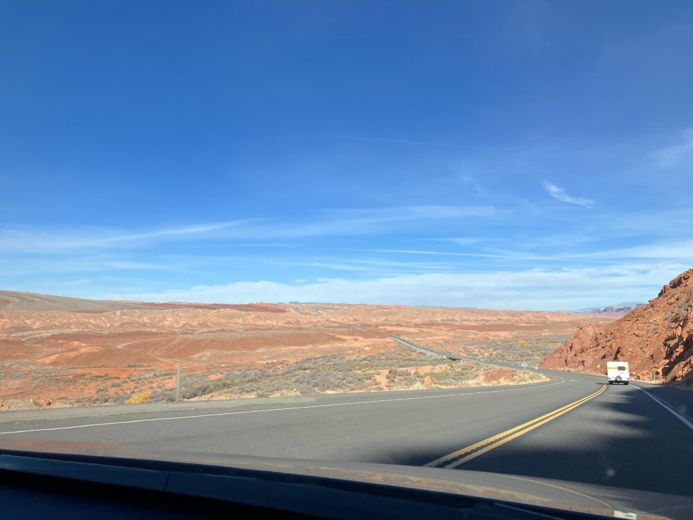 アメリカ　ロードトリップ　世界一周　夫婦　旅　バックパッカー　　横断