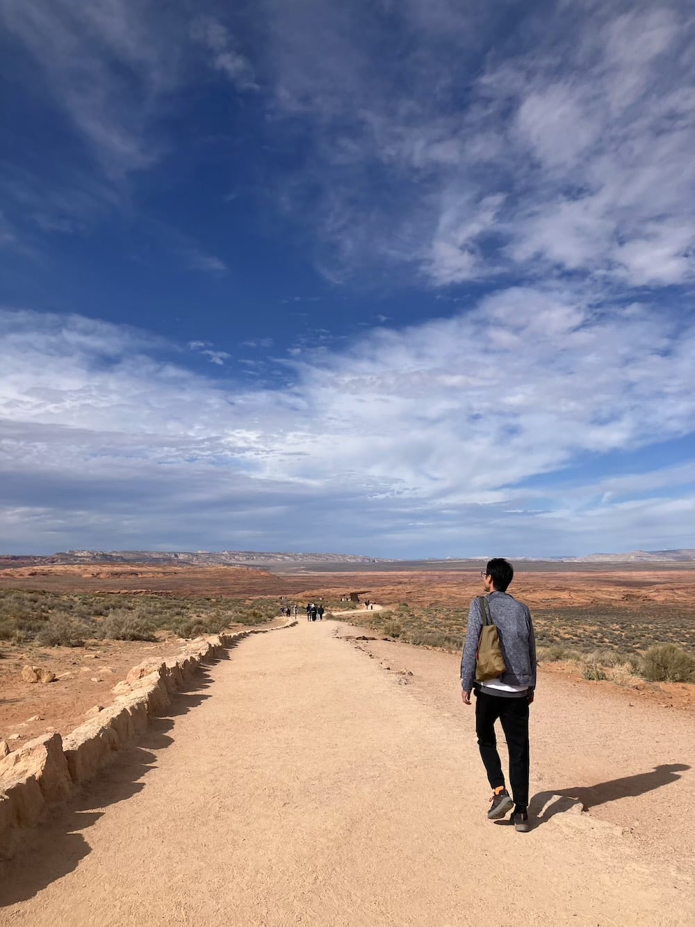 アメリカ　ロードトリップ　世界一周　夫婦　旅　バックパッカー　　横断