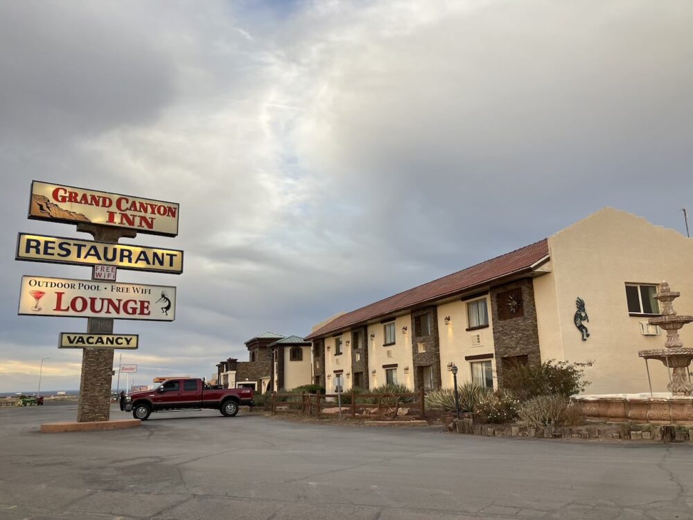 アメリカ　ロードトリップ　世界一周　夫婦　旅　バックパッカー　　横断