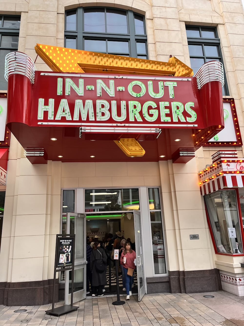 アメリカ　ロードトリップ　世界一周　夫婦　旅　バックパッカー　　横断