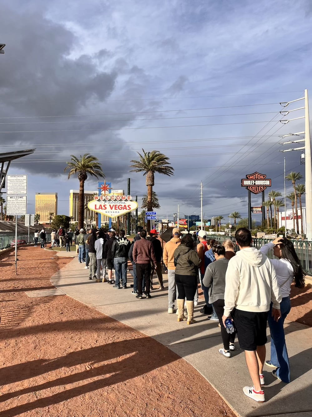 アメリカ　ロードトリップ　世界一周　夫婦　旅　バックパッカー　　横断