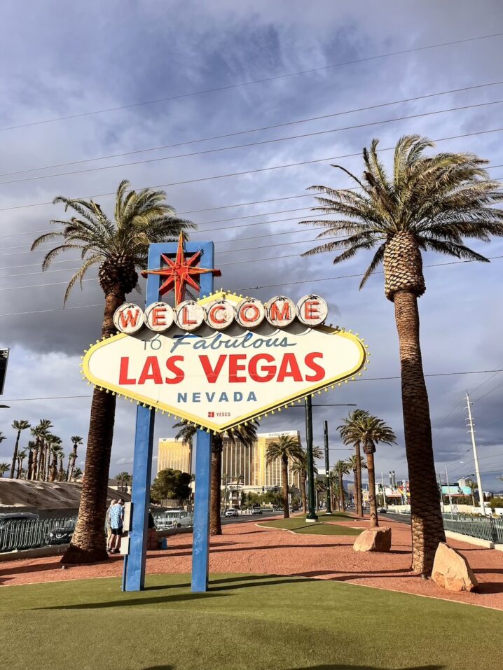 アメリカ　ロードトリップ　世界一周　夫婦　旅　バックパッカー　　横断