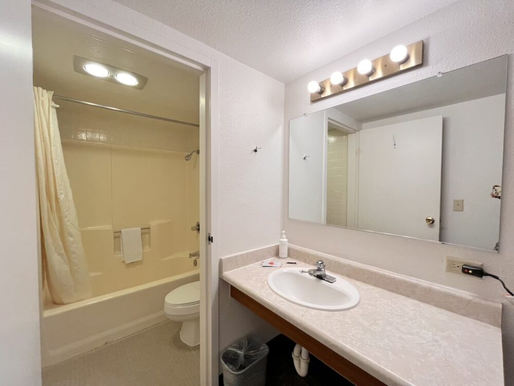 アメリカ　ロードトリップ　世界一周　夫婦　旅　バックパッカー　　横断