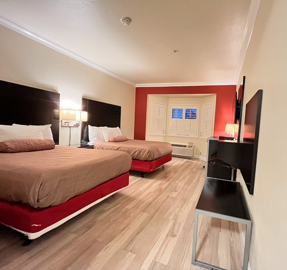 アメリカ ロードトリップ 世界一周 夫婦 旅 バックパッカー 横断