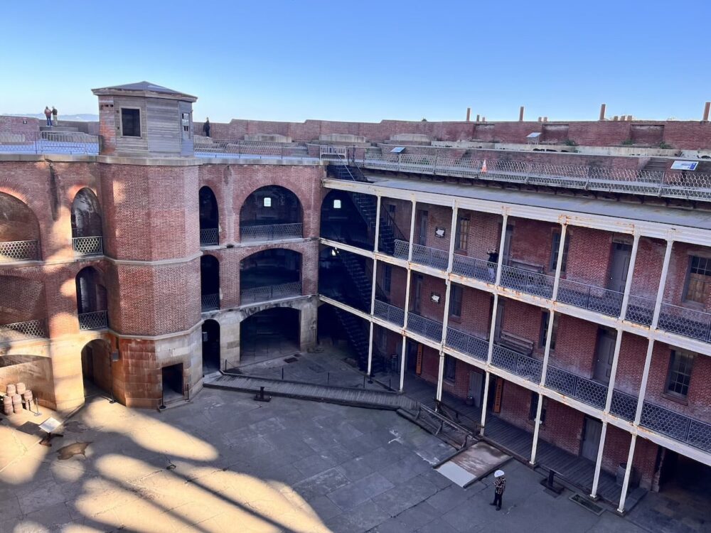 アメリカ　ロードトリップ　世界一周　夫婦　旅　バックパッカー　　横断