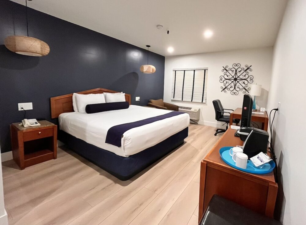 アメリカ　ロードトリップ　世界一周　夫婦　旅　バックパッカー　　横断