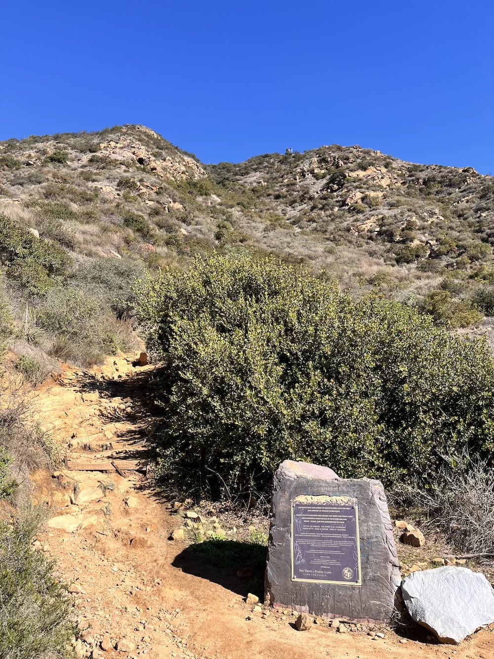 アメリカ　ロードトリップ　世界一周　夫婦　旅　バックパッカー　　横断