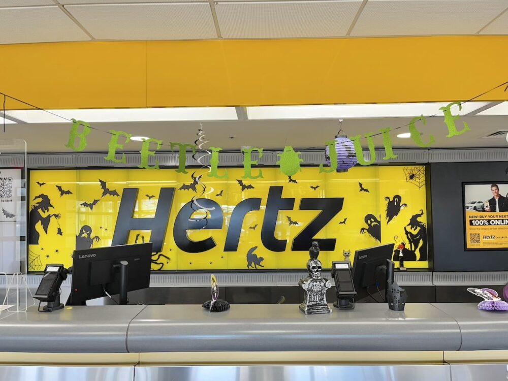 アメリカ　ロードトリップ　夫婦 横断　レンタカー